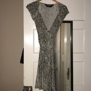 Cute Wrap dress 🌸